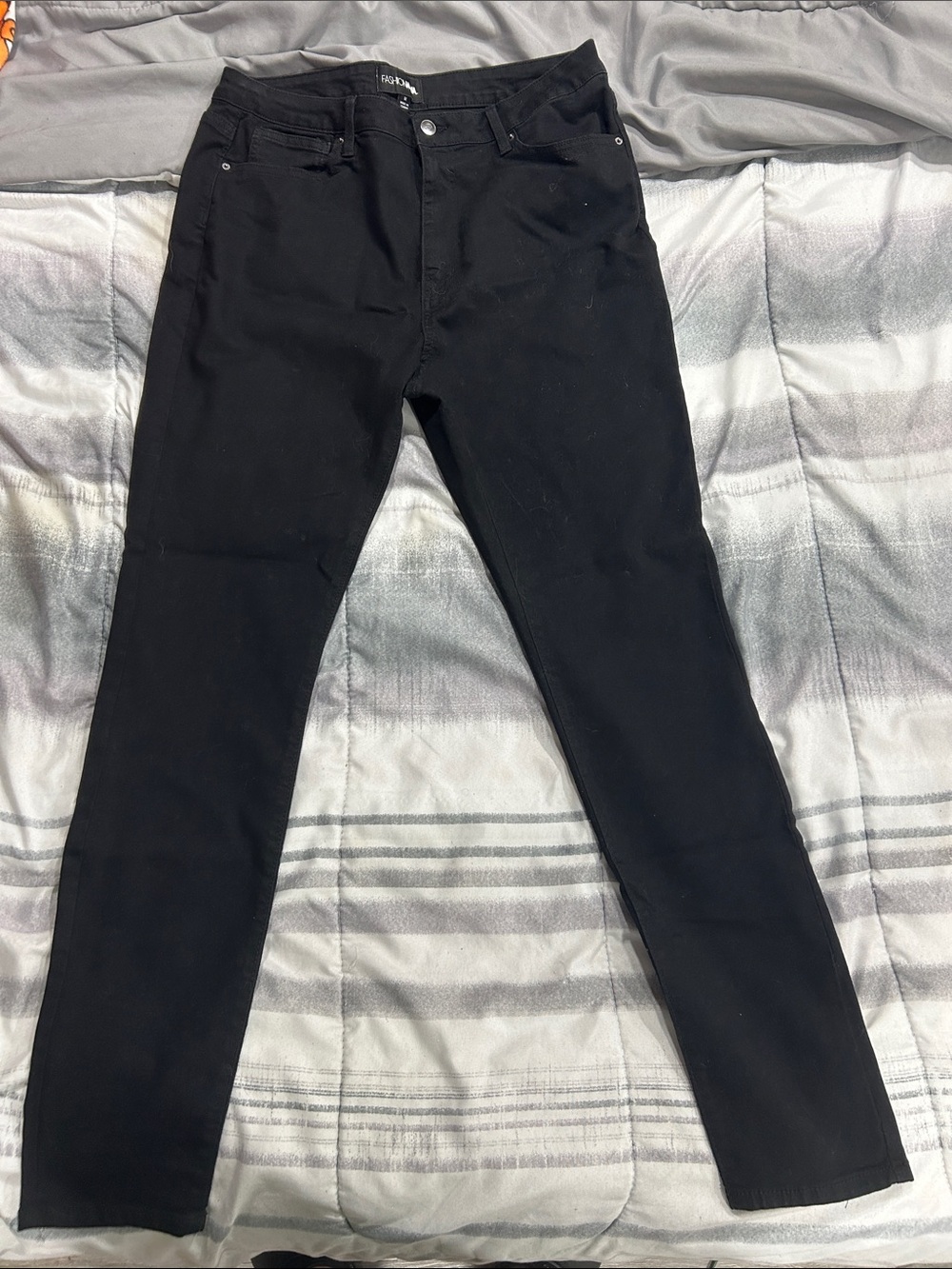 Fashion Nova Women's Skinny Jeans - Black
